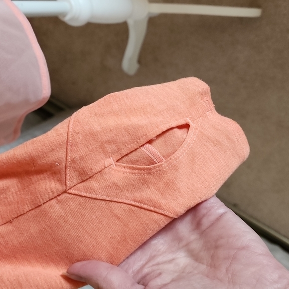 ❗️2 for 45❗️Elegant Adidas Top - Picture 3 of 4